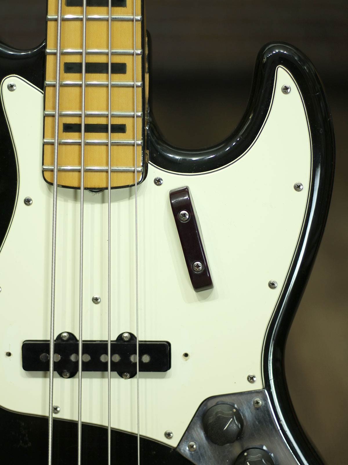 Fender 1973-74 Jazz Bass Black